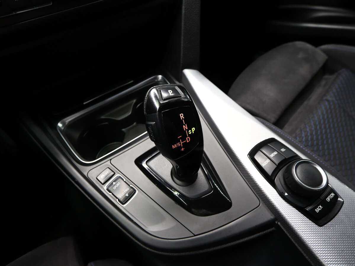 BMW 3 серии с пробегом — 2013 год. Фото: #15