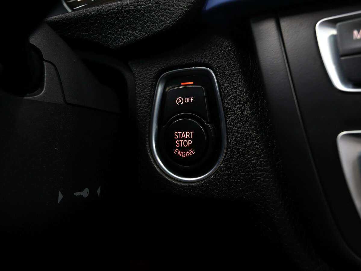 BMW 3 серии с пробегом — 2013 год. Фото: #17