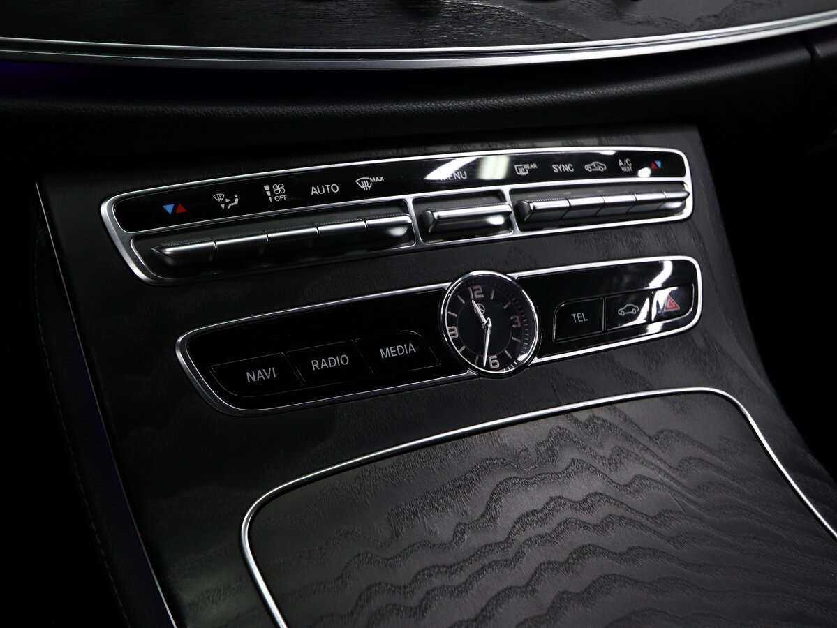 Mercedes-Benz E-Класс с пробегом — 2018 год. Фото: #14