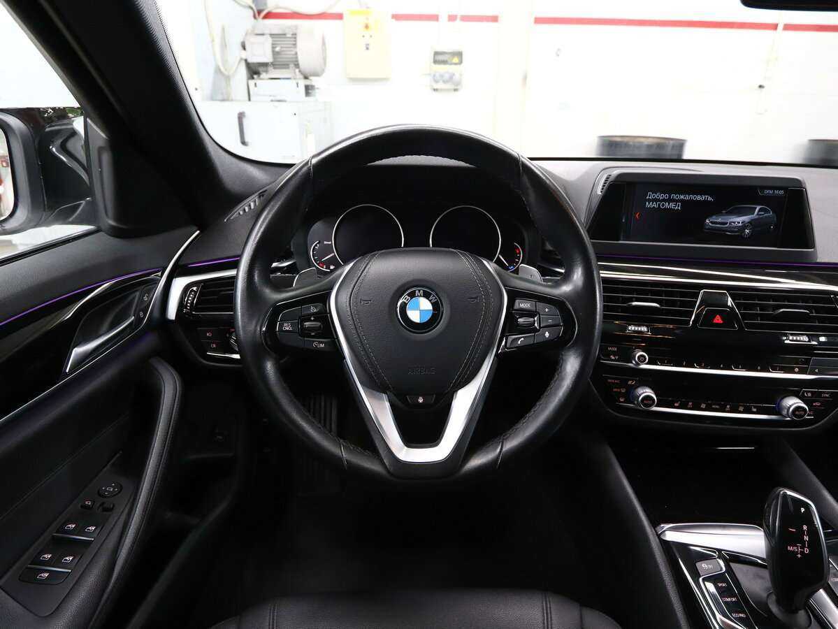 BMW 5 серии с пробегом — 2017 год. Фото: #10