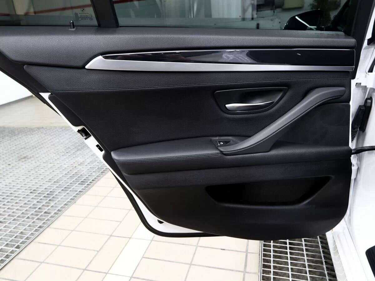 BMW 5 серии с пробегом — 2016 год. Фото: #14