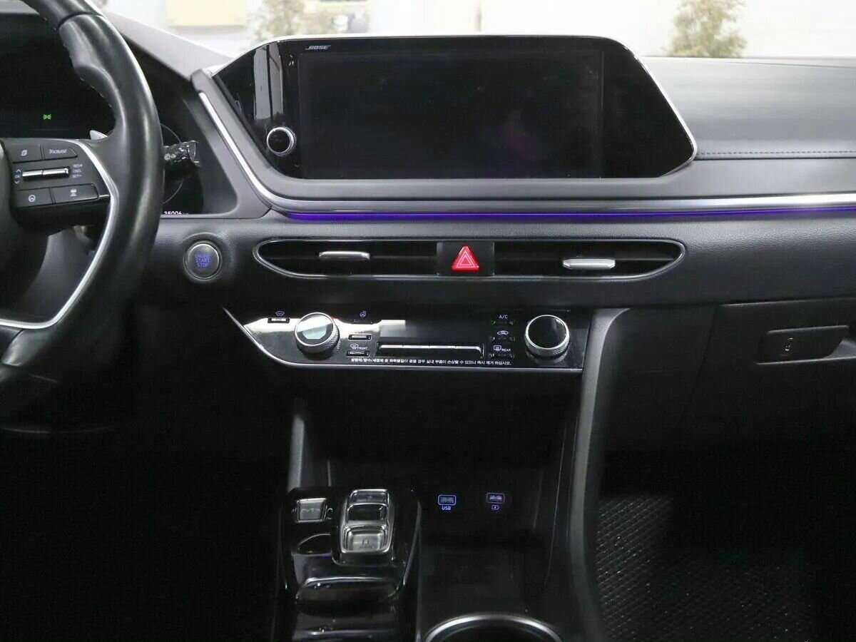 Hyundai Sonata с пробегом — 2021 год. Фото: #16