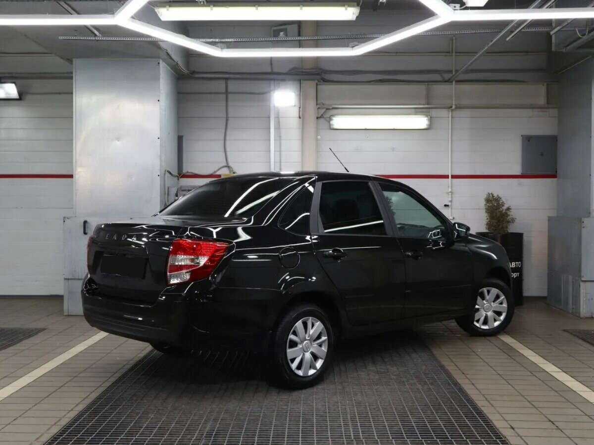 Lada (ВАЗ) Granta с пробегом — 2023 год. Фото: #1