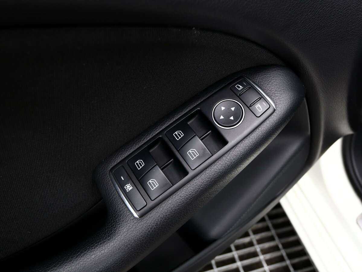 Mercedes-Benz B-Класс с пробегом — 2012 год. Фото: #7