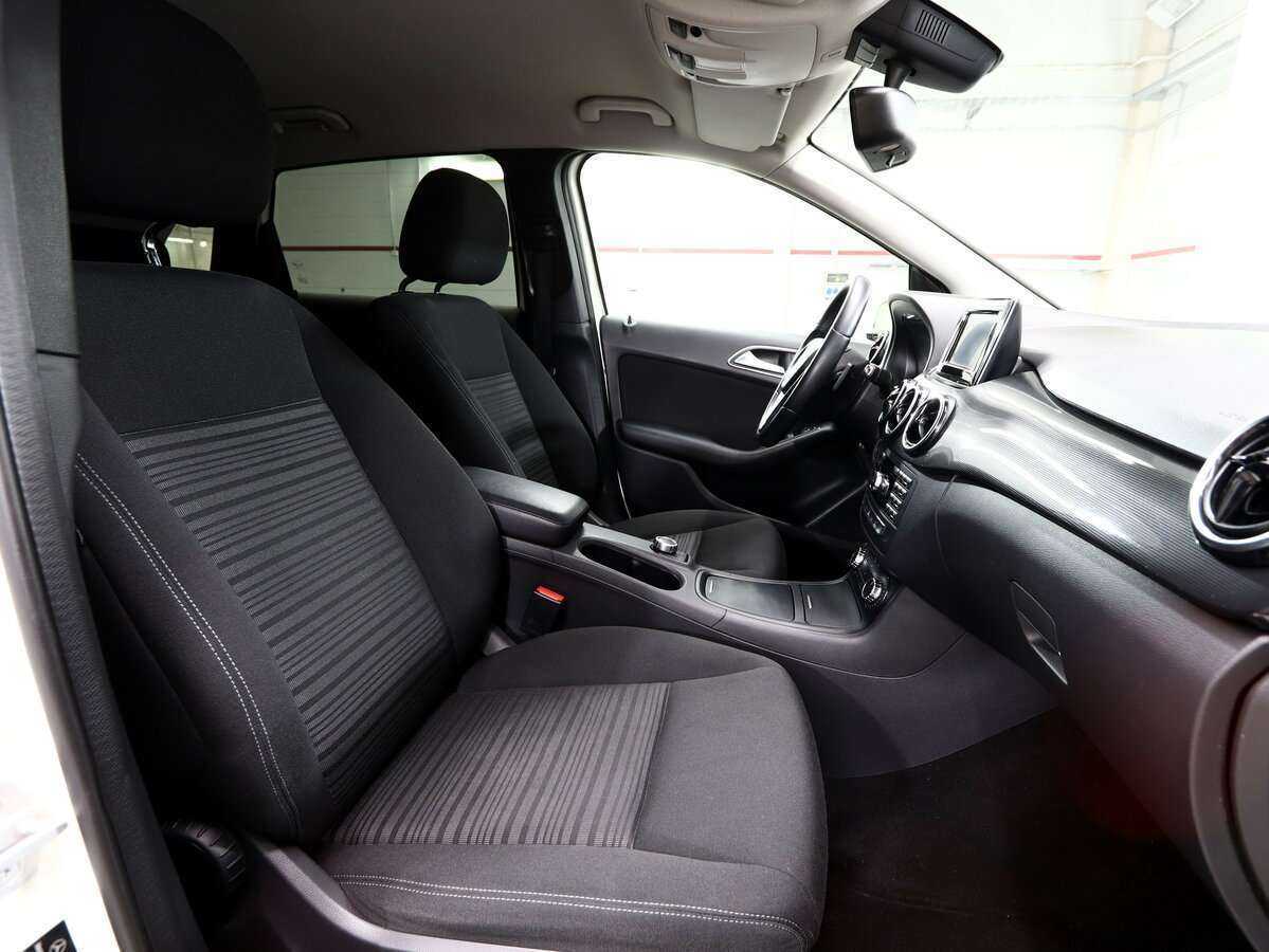 Mercedes-Benz B-Класс с пробегом — 2012 год. Фото: #11