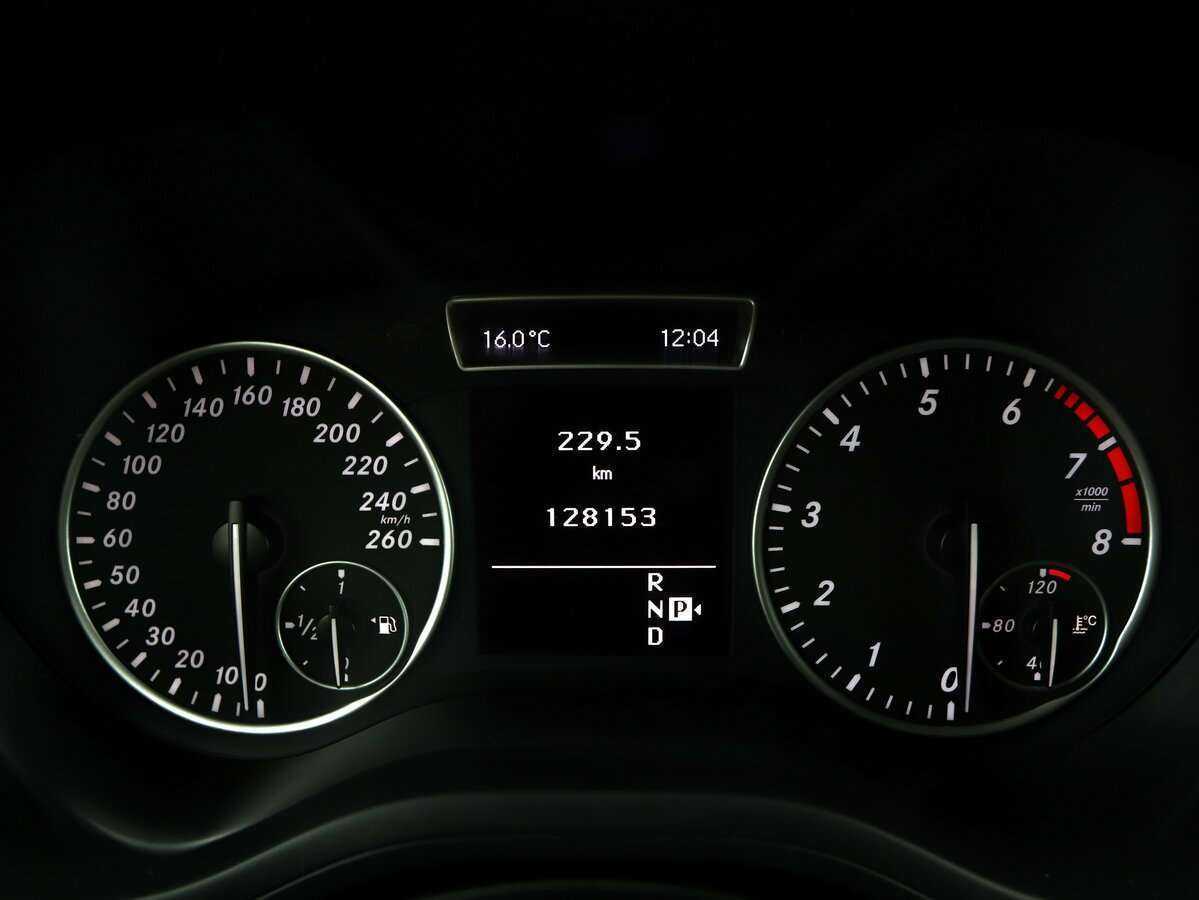 Mercedes-Benz B-Класс с пробегом — 2012 год. Фото: #16