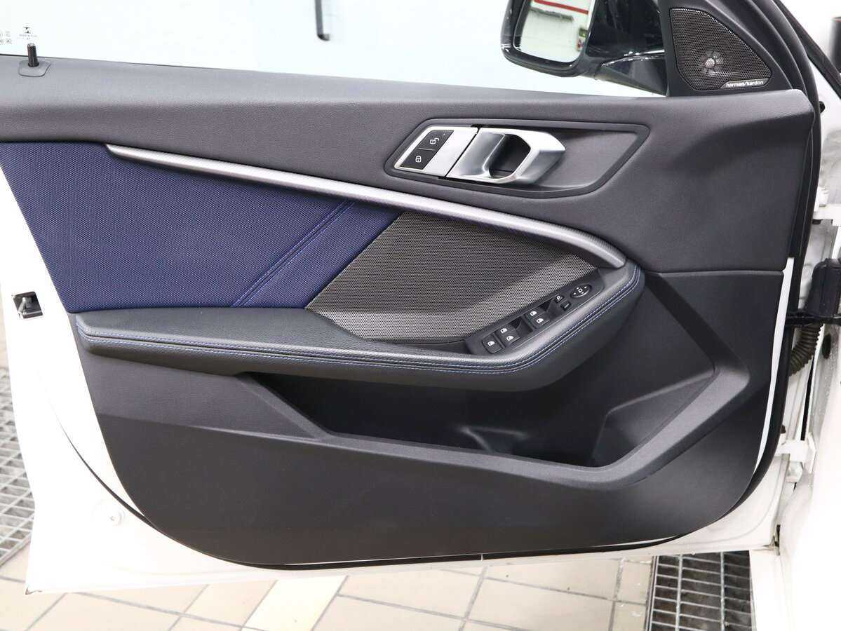 BMW 1 серии с пробегом — 2019 год. Фото: #6