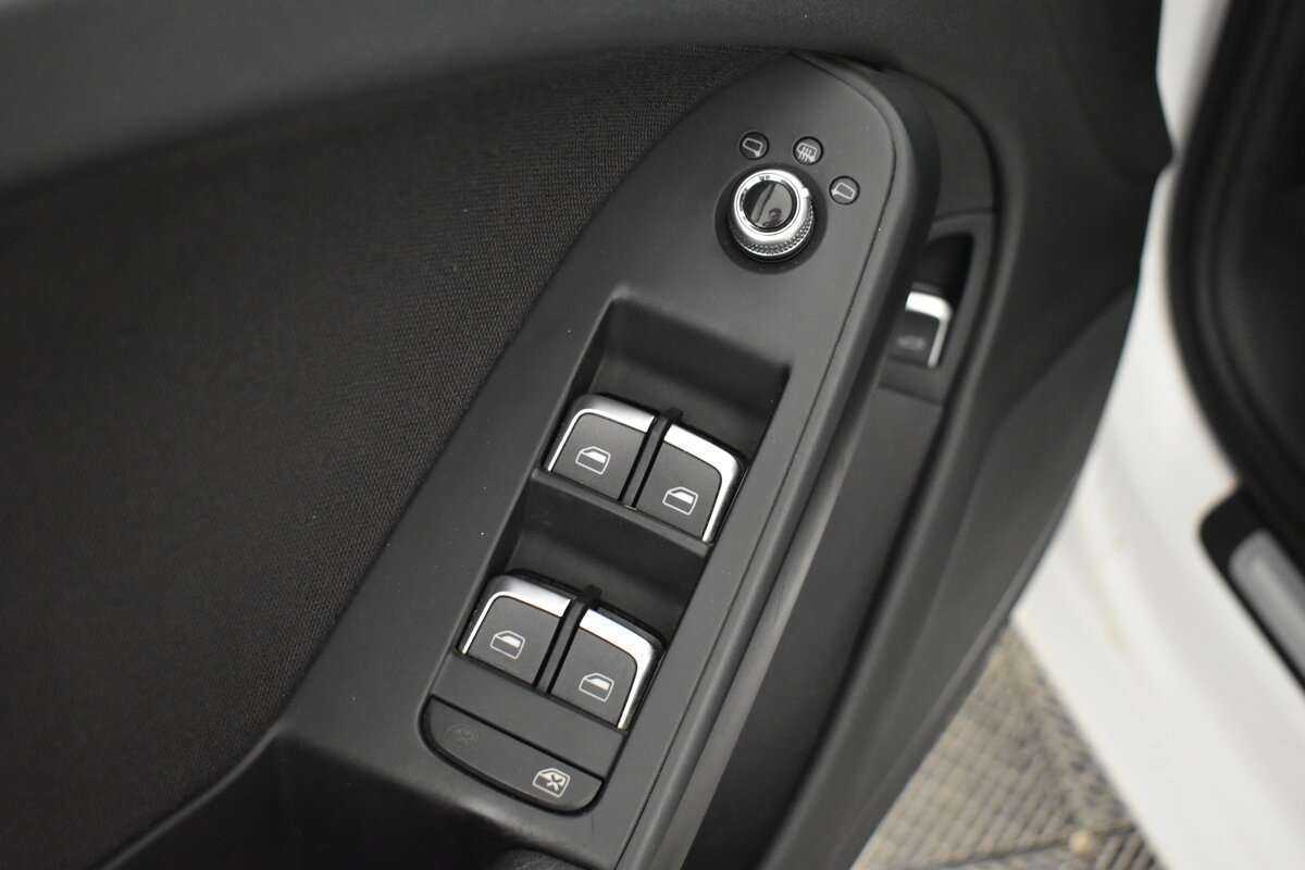 Audi A4 с пробегом — 2012 год. Фото: #7