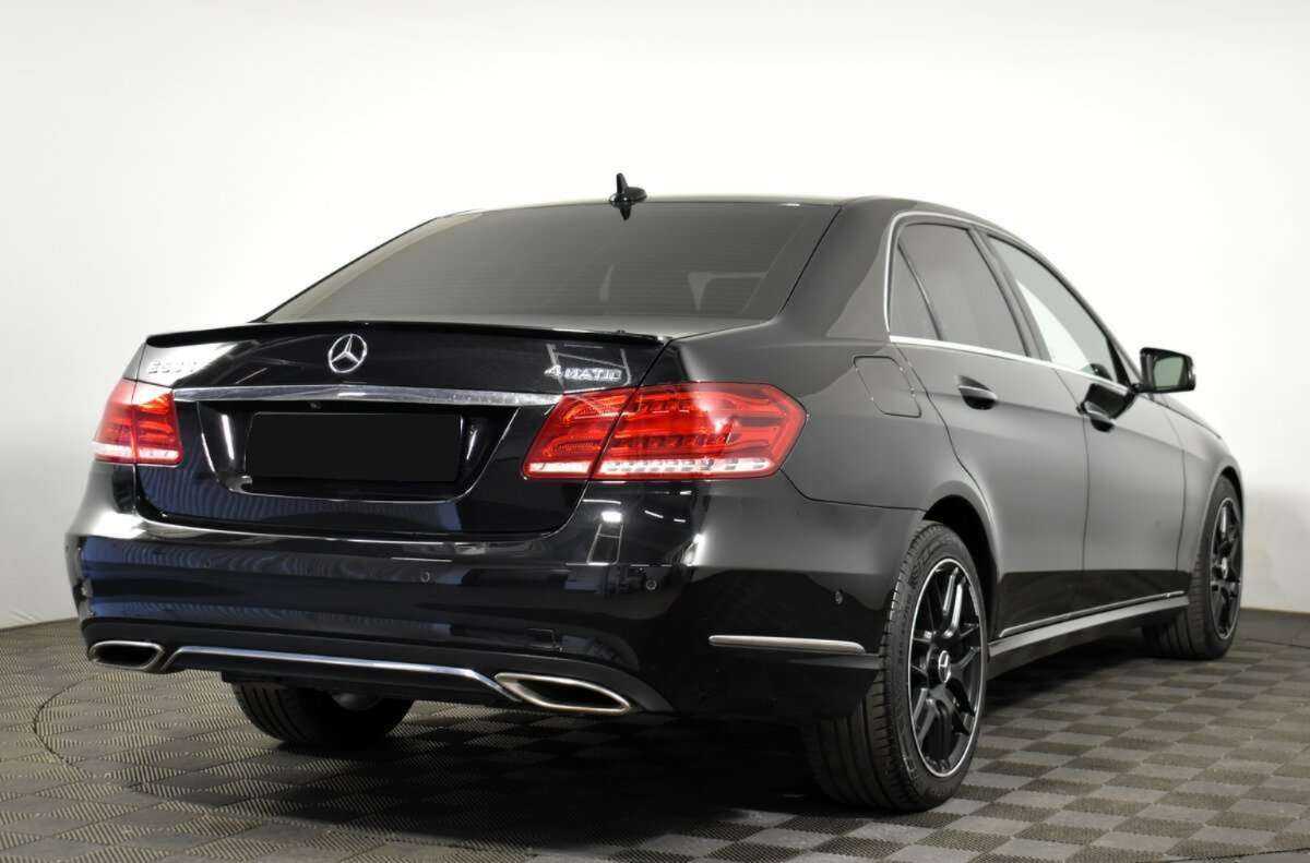 Mercedes-Benz E-Класс с пробегом — 2013 год. Фото: #3