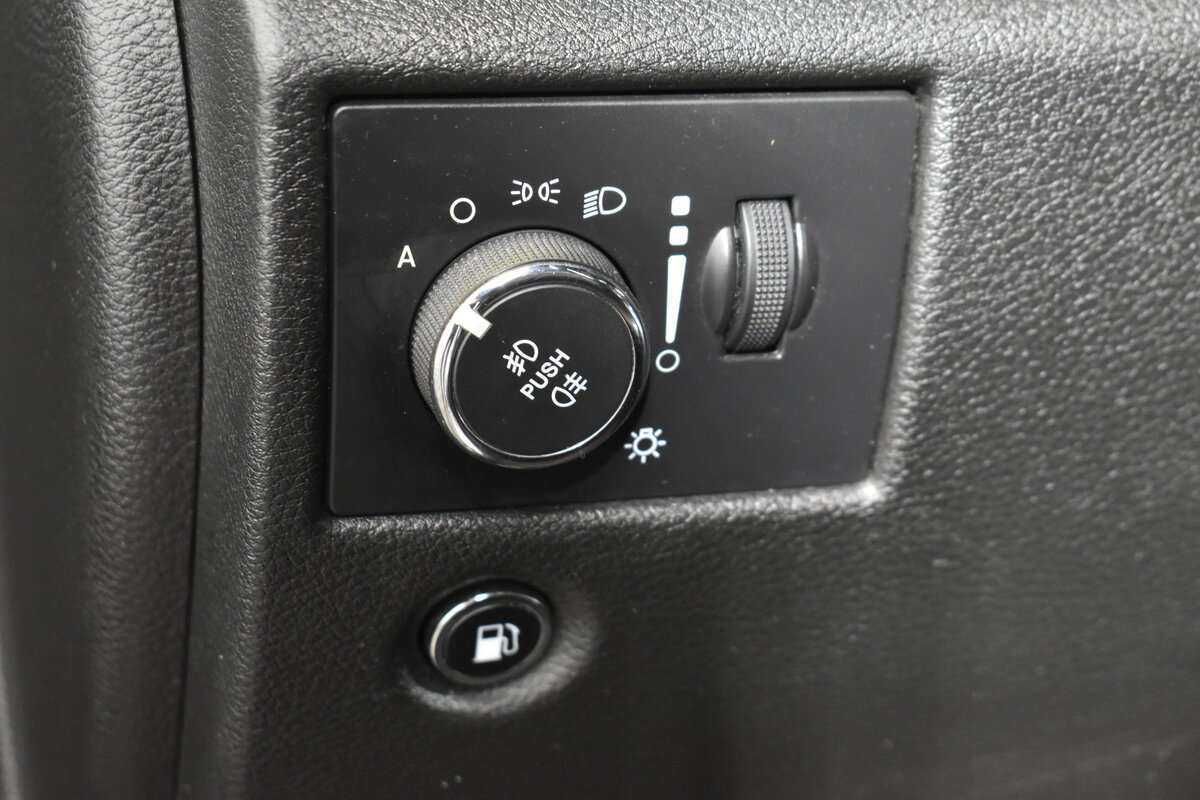 Jeep Grand Cherokee с пробегом — 2014 год. Фото: #21