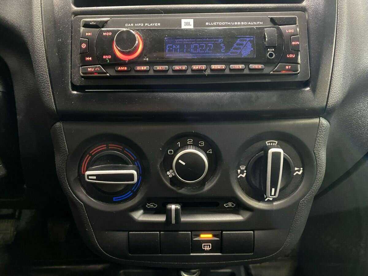 Lada (ВАЗ) Granta с пробегом — 2023 год. Фото: #11