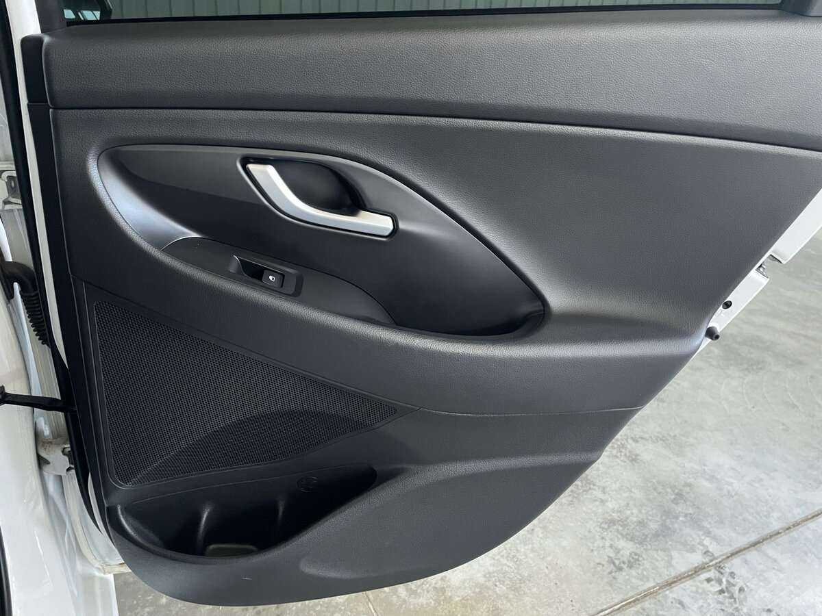 Hyundai i30 с пробегом — 2022 год. Фото: #21