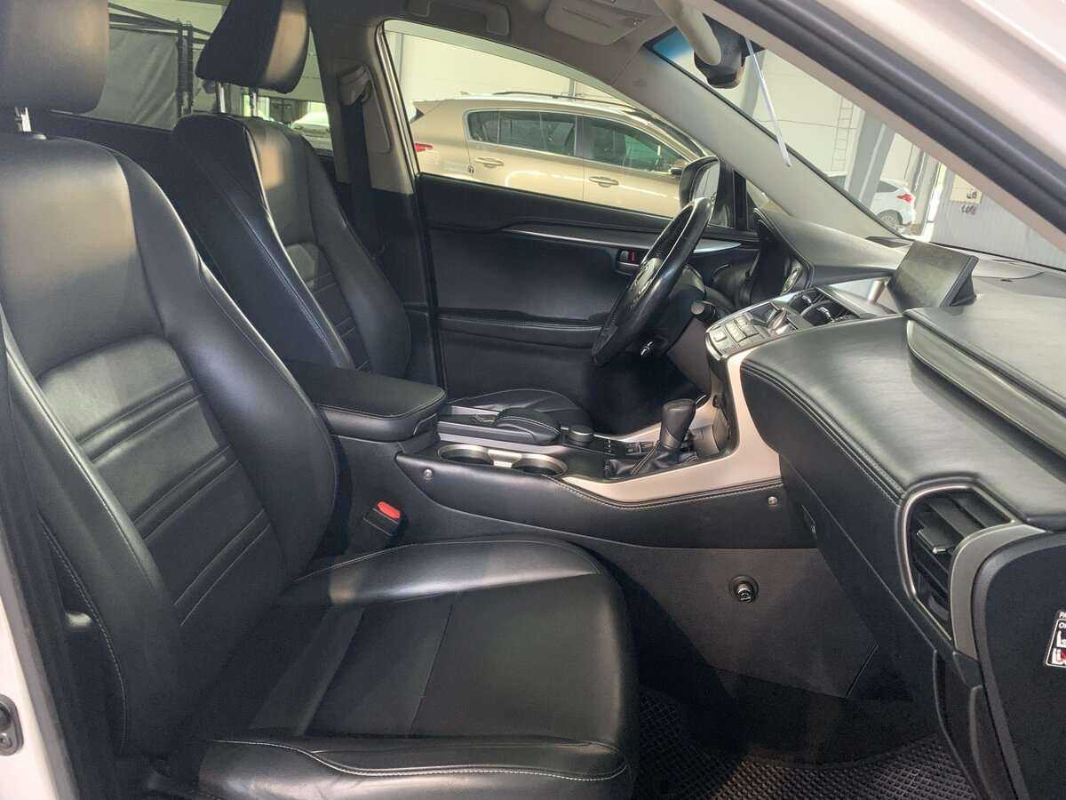 Lexus NX с пробегом — 2014 год. Фото: #13