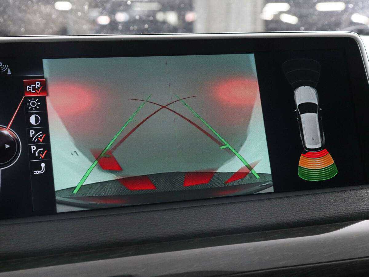 BMW X5 с пробегом — 2015 год. Фото: #10