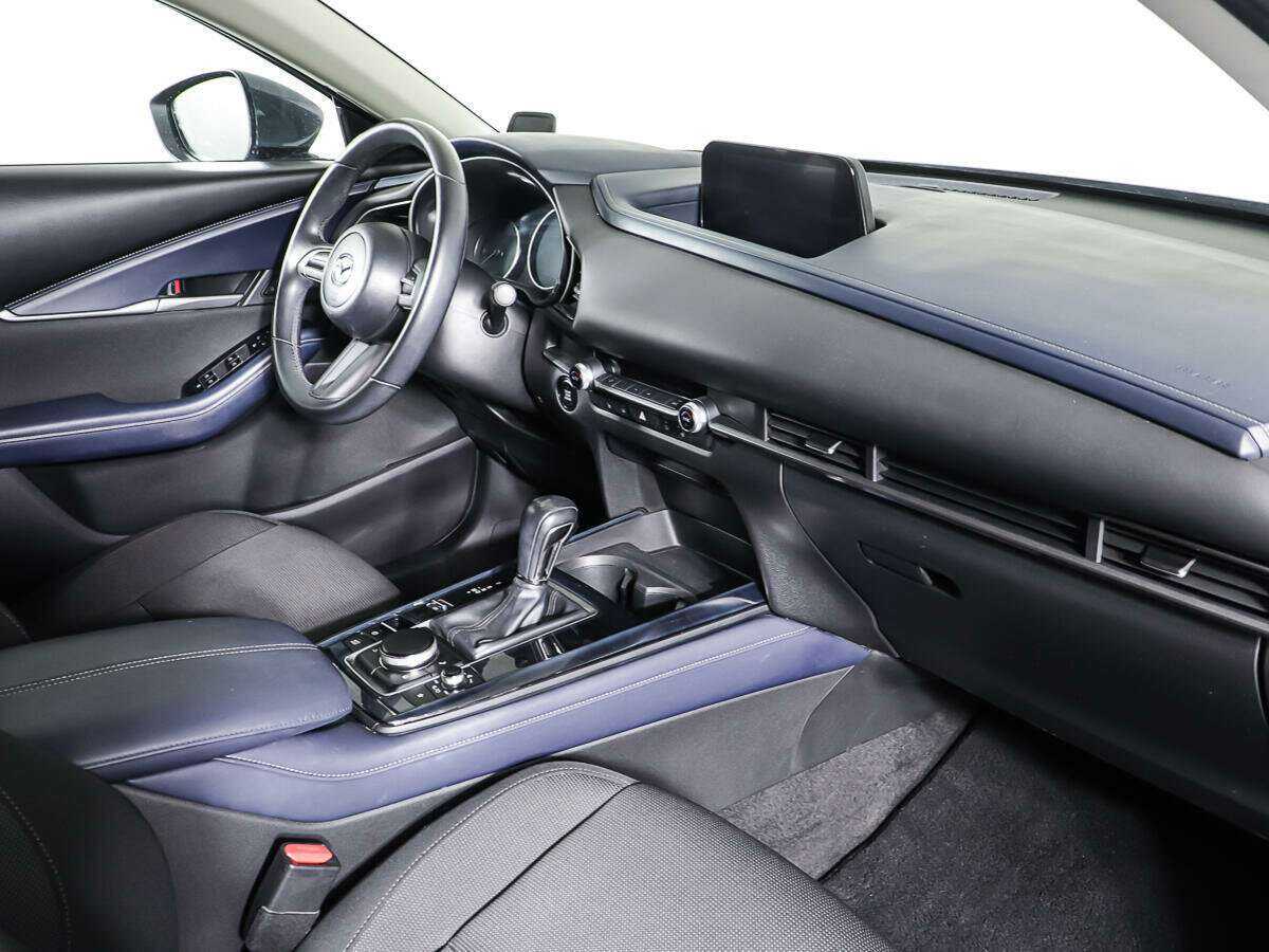 Mazda CX-30 с пробегом — 2020 год. Фото: #8