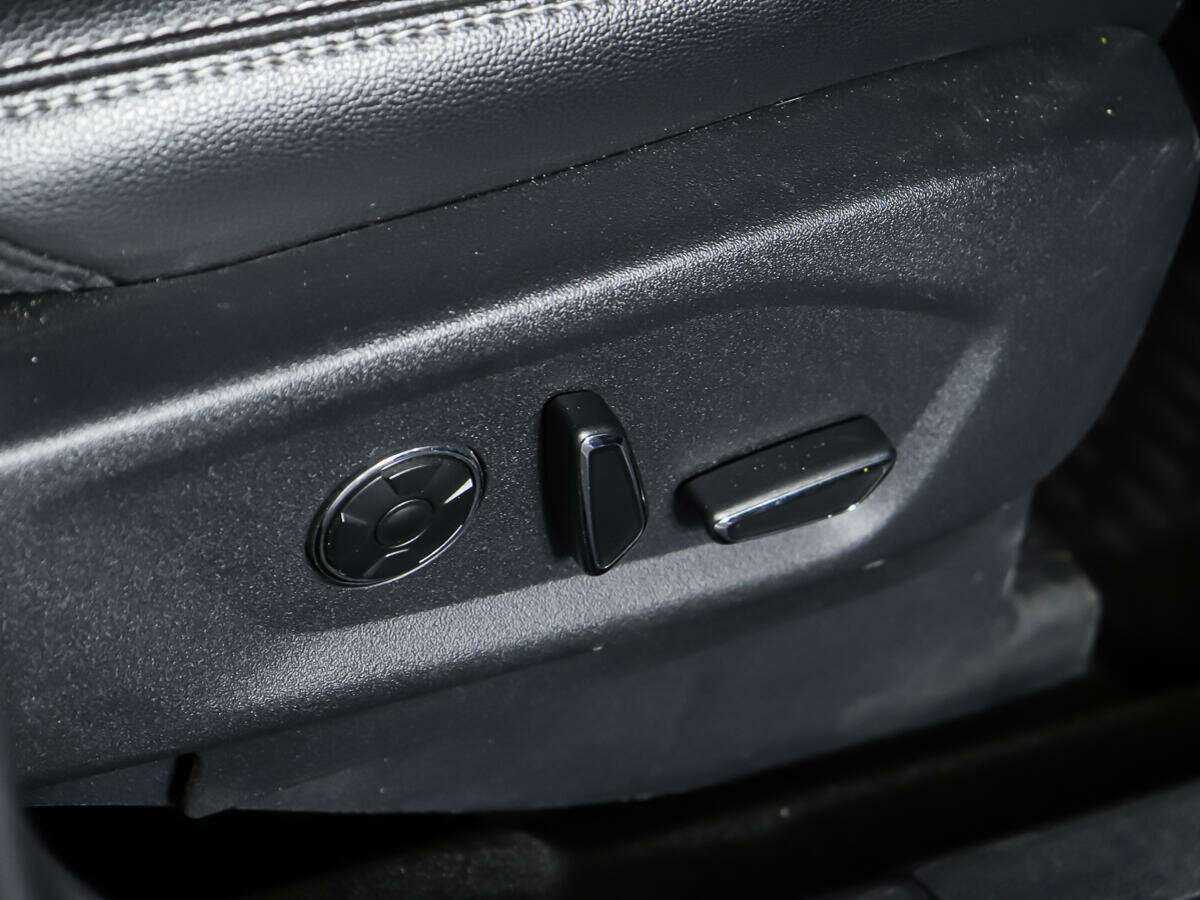 Ford Explorer с пробегом — 2017 год. Фото: #18