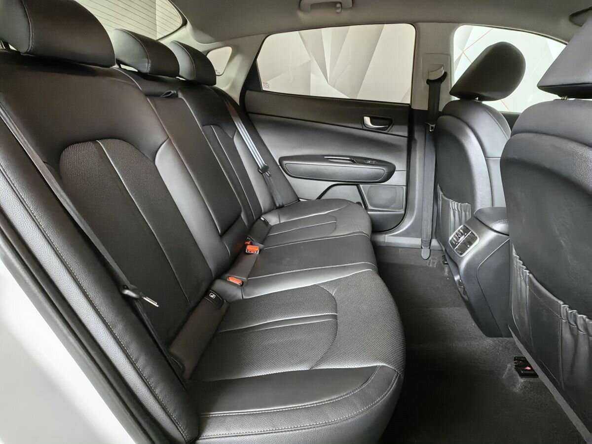 Kia Optima с пробегом — 2019 год. Фото: #11