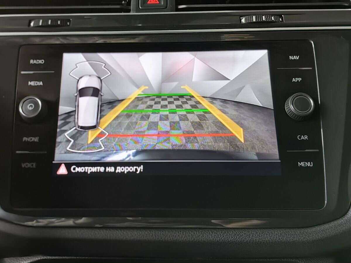 Volkswagen Tiguan с пробегом — 2021 год. Фото: #14