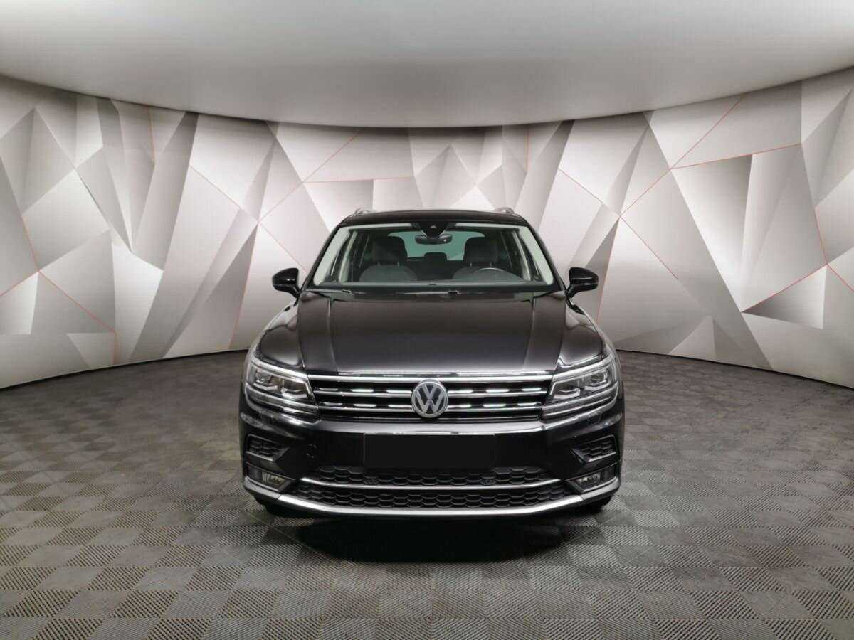 Volkswagen Tiguan с пробегом — 2019 год. Фото: #6