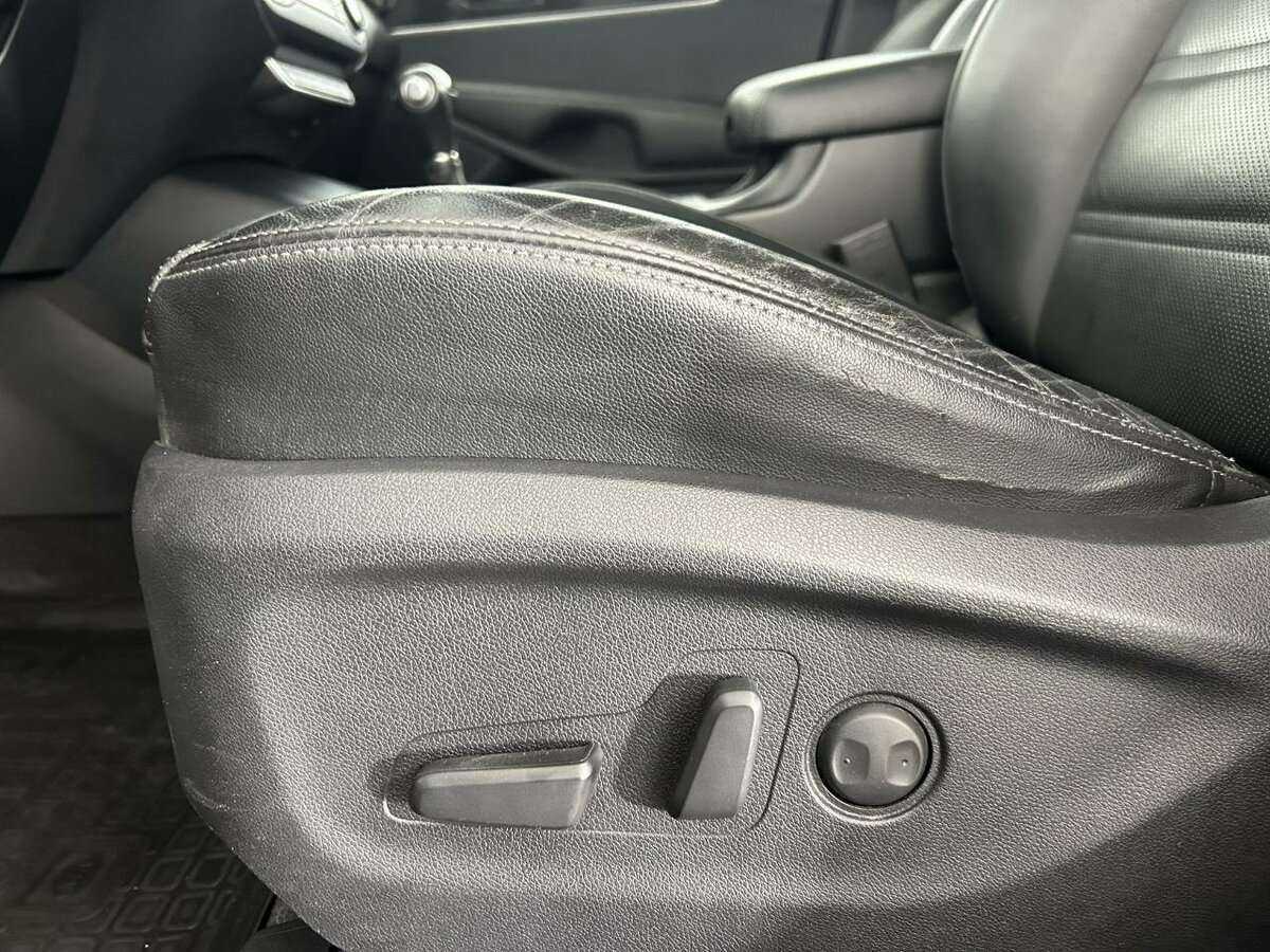 Kia Sorento с пробегом — 2017 год. Фото: #7