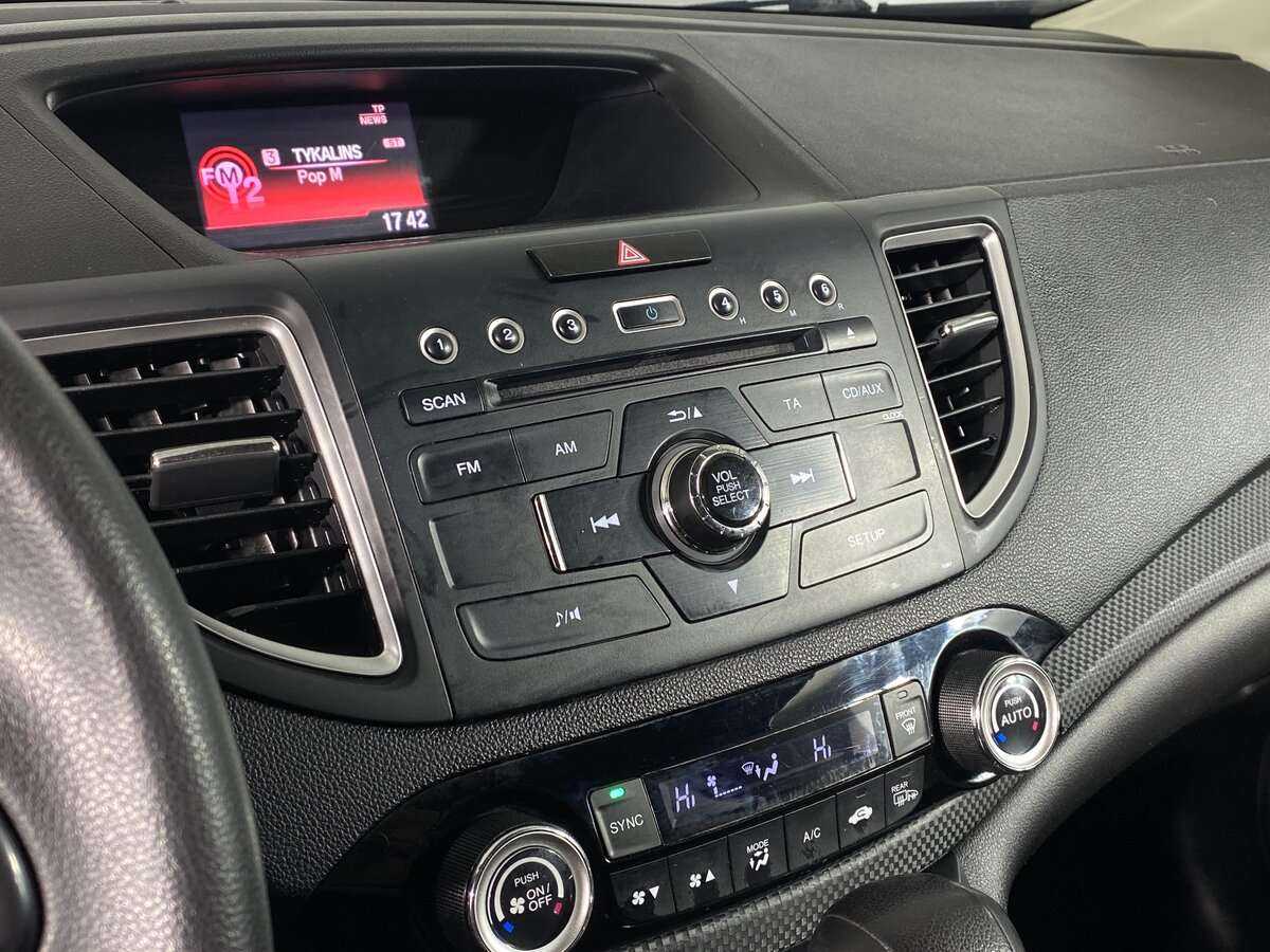 Honda CR-V с пробегом — 2015 год. Фото: #14