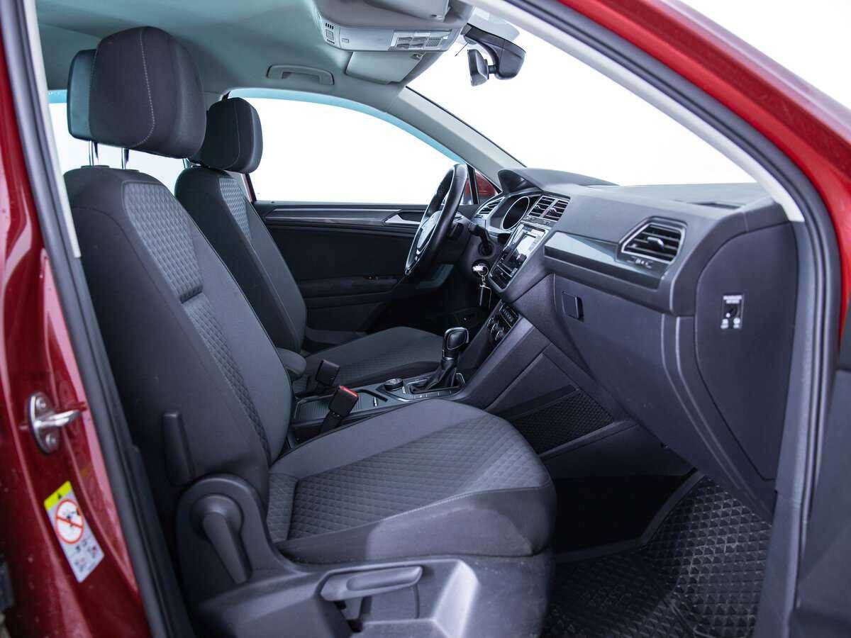 Volkswagen Tiguan с пробегом — 2017 год. Фото: #9
