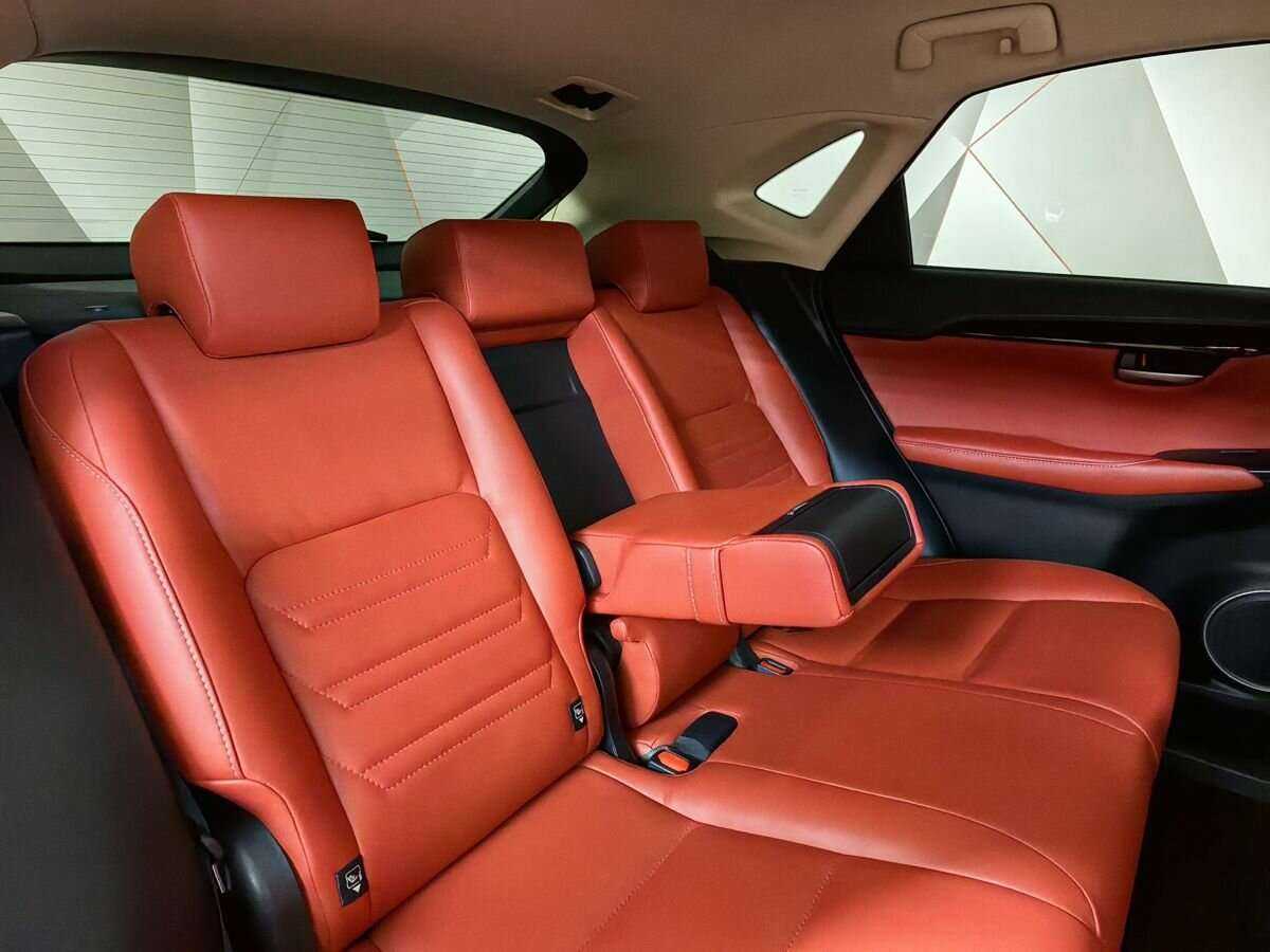 Lexus NX с пробегом — 2016 год. Фото: #12