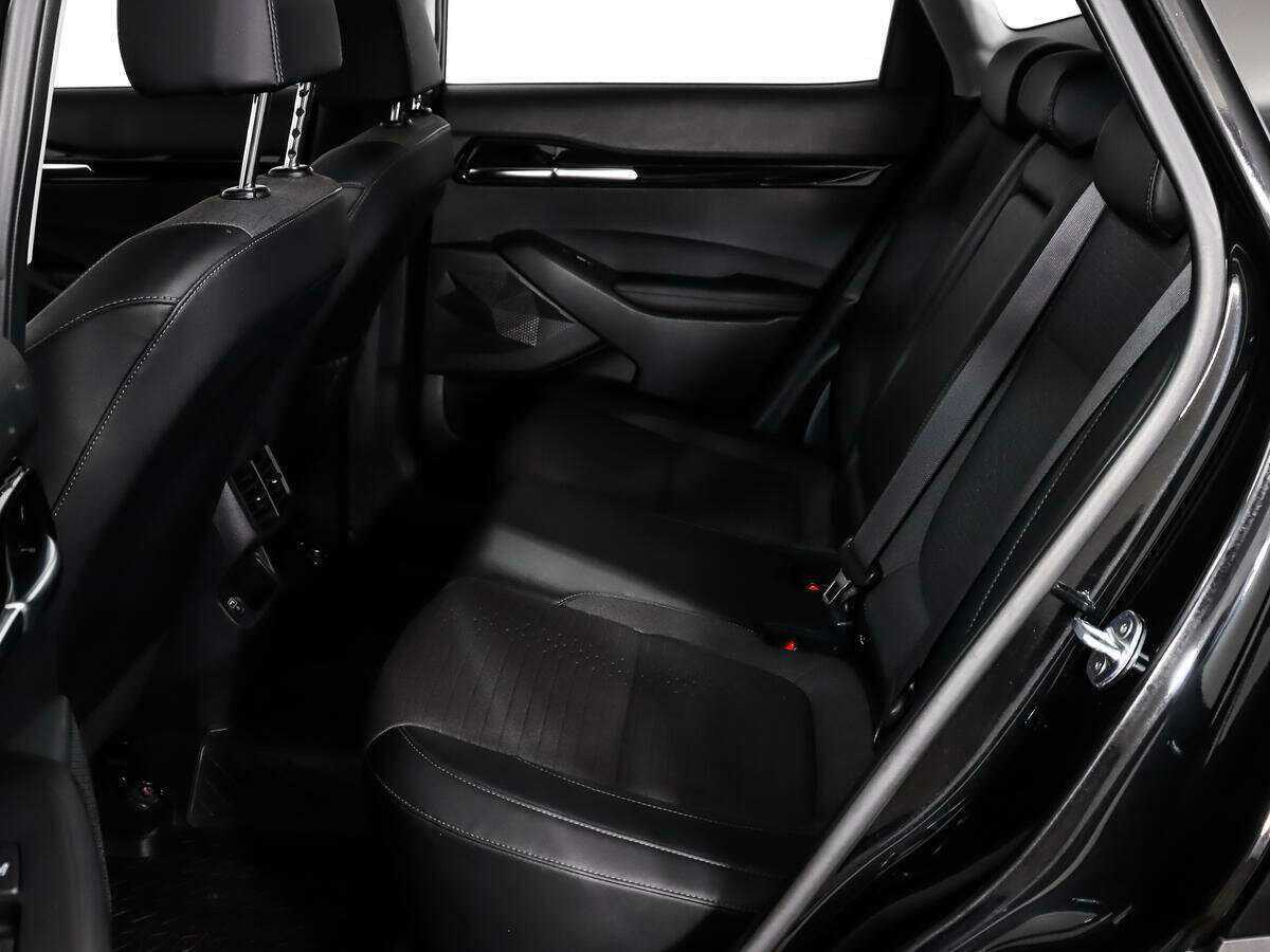 Kia Seltos с пробегом — 2021 год. Фото: #9