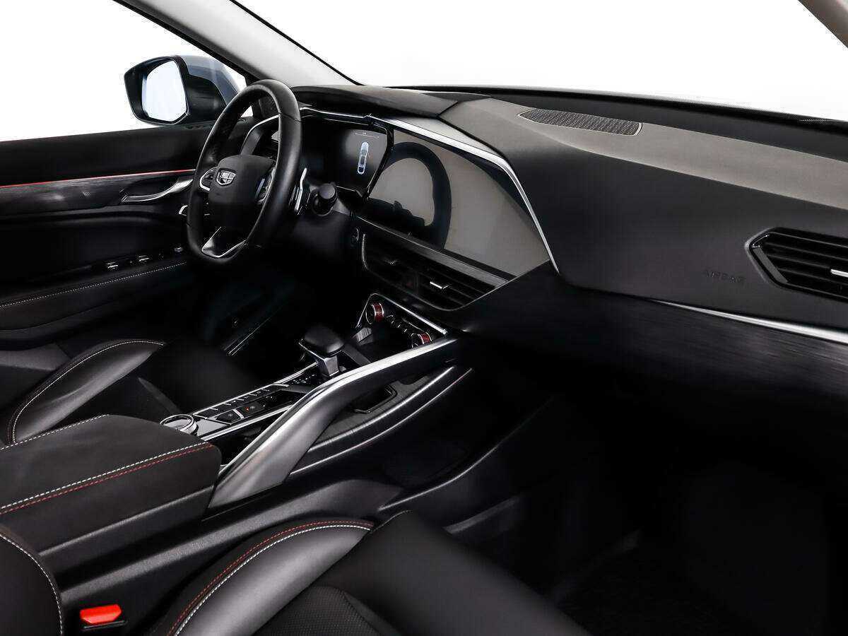 Geely Tugella с пробегом — 2022 год. Фото: #13