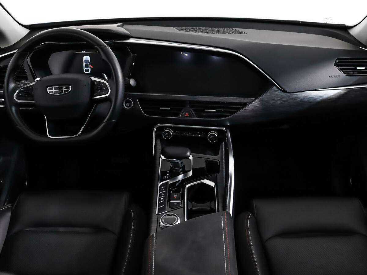 Geely Tugella с пробегом — 2022 год. Фото: #14