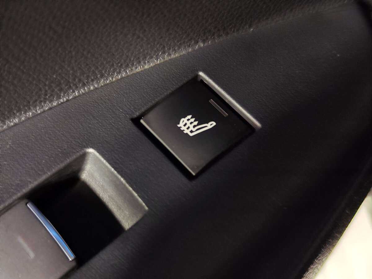 Toyota Corolla с пробегом — 2019 год. Фото: #17