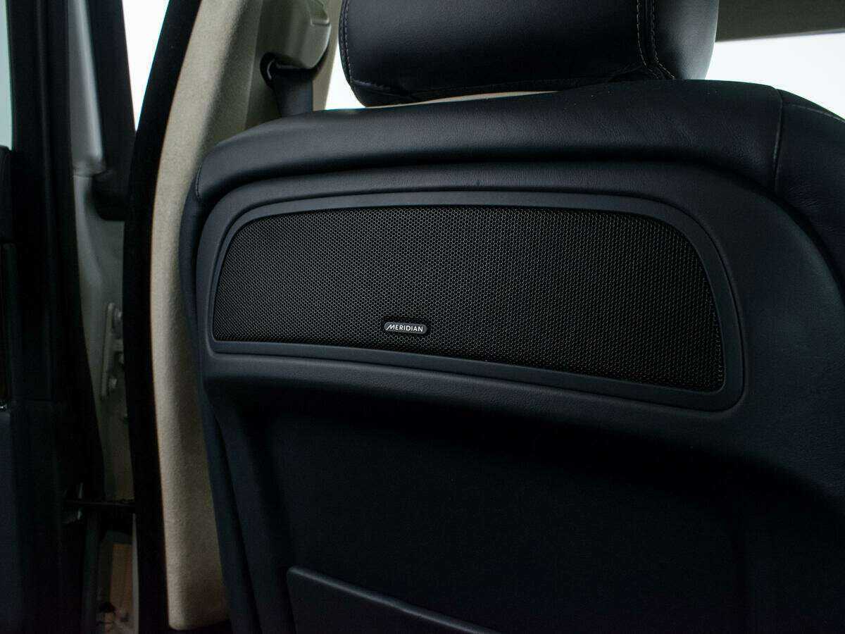 Jaguar XJ с пробегом — 2014 год. Фото: #19