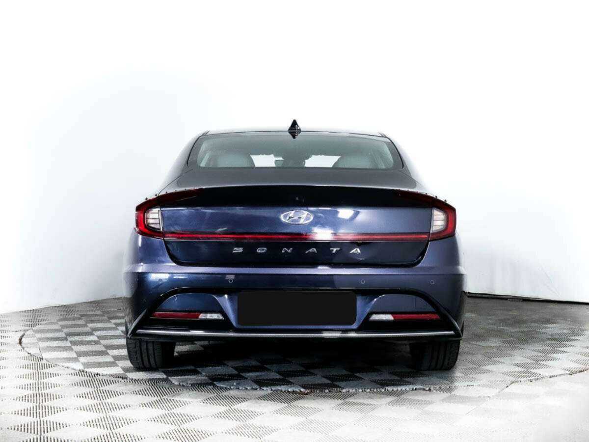 Hyundai Sonata с пробегом — 2020 год. Фото: #3