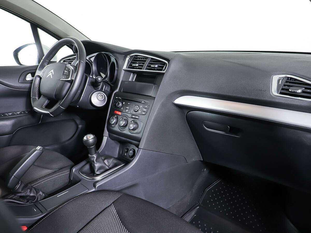 Citroen C4 с пробегом — 2015 год. Фото: #8