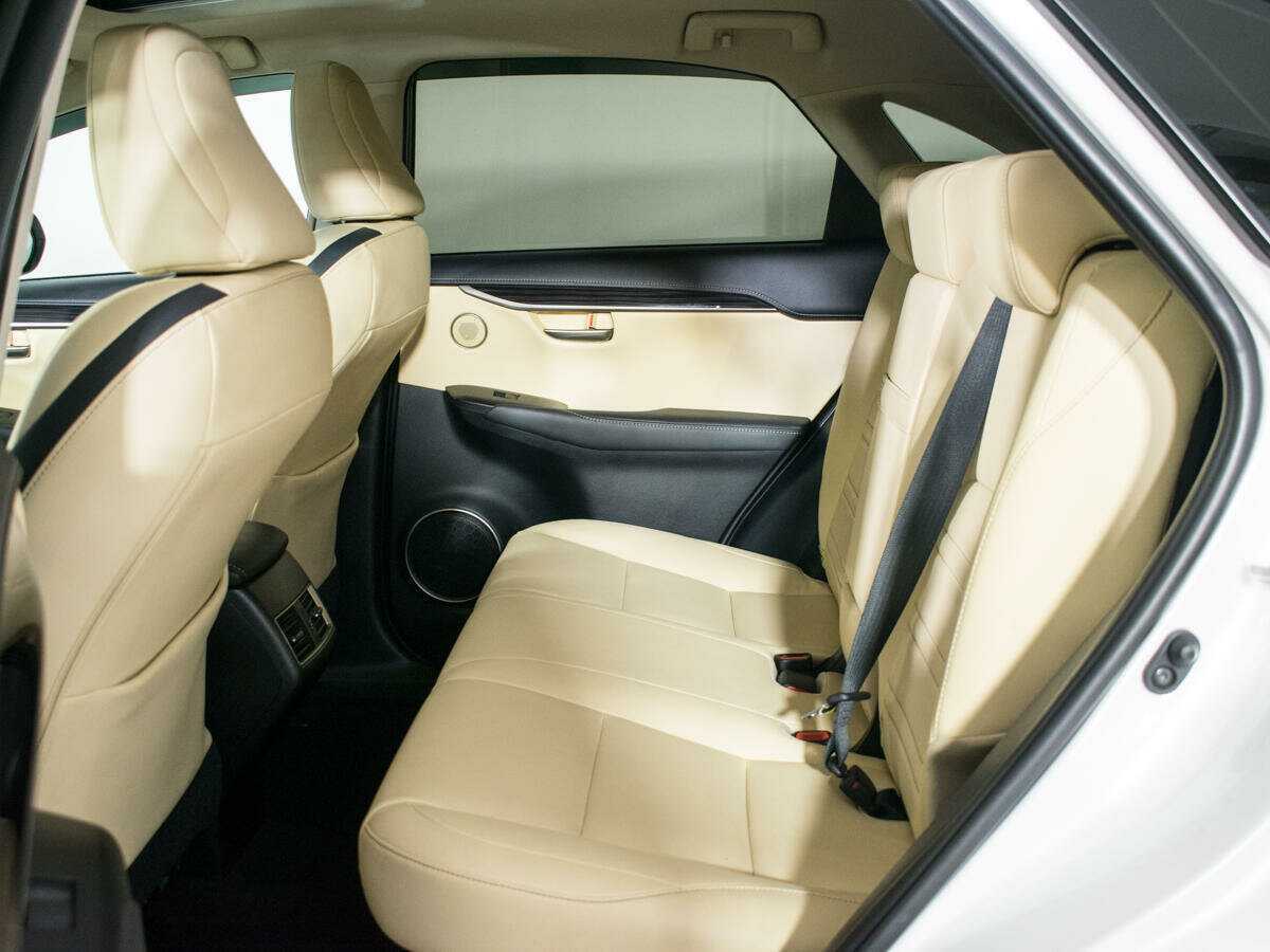 Lexus NX с пробегом — 2016 год. Фото: #9