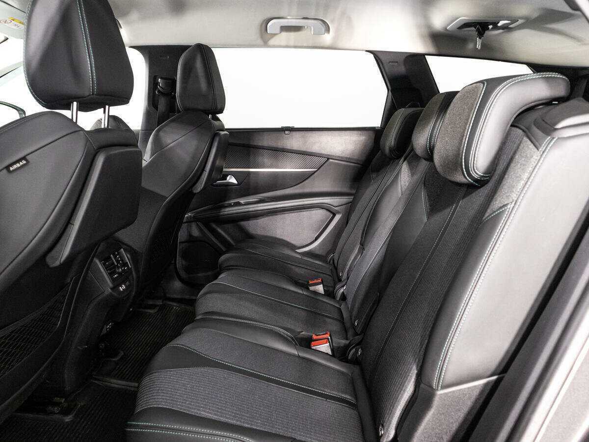 Peugeot 5008 с пробегом — 2021 год. Фото: #9