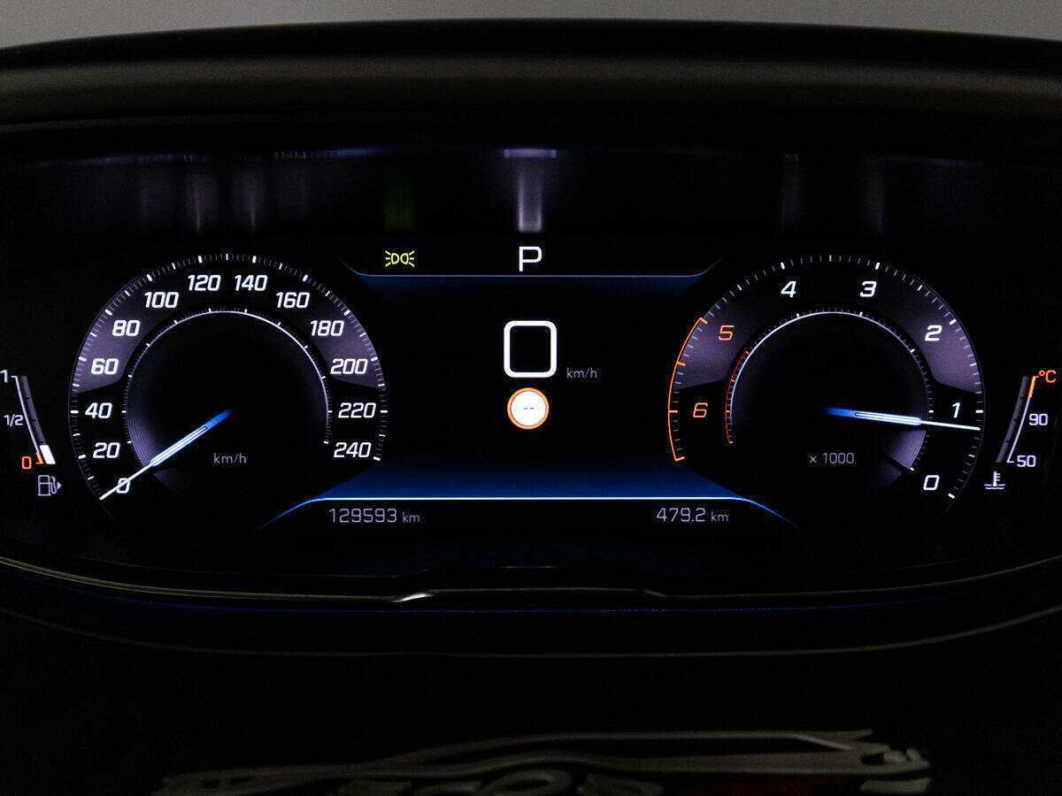 Peugeot 5008 с пробегом — 2021 год. Фото: #11