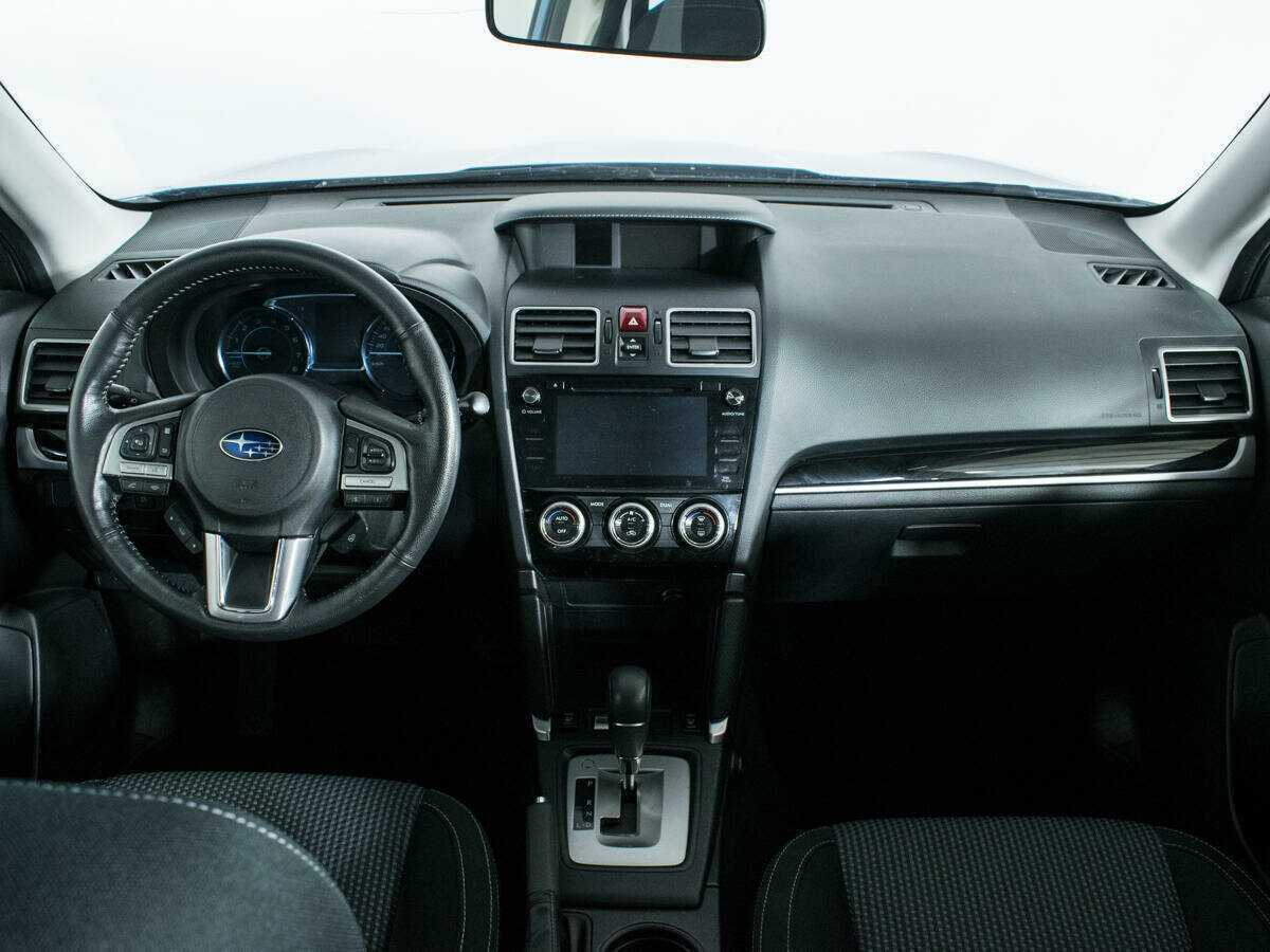 Subaru Forester с пробегом — 2018 год. Фото: #11
