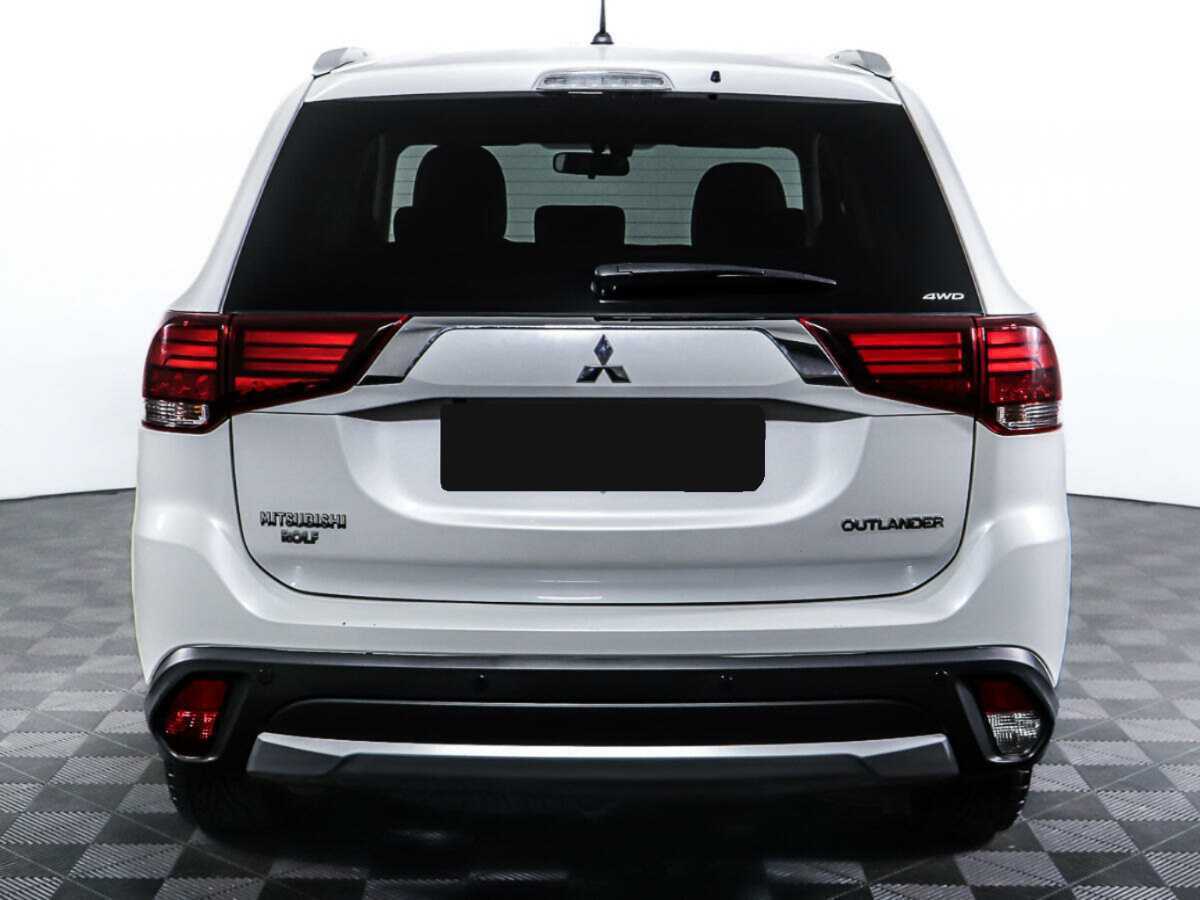 Mitsubishi Outlander с пробегом — 2016 год. Фото: #5