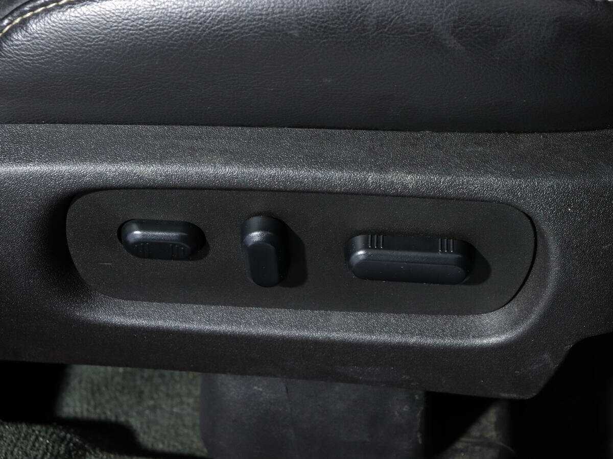 Ford Explorer с пробегом — 2014 год. Фото: #13