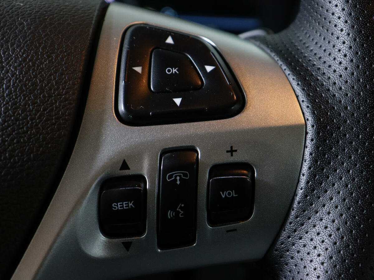 Ford Explorer с пробегом — 2014 год. Фото: #22