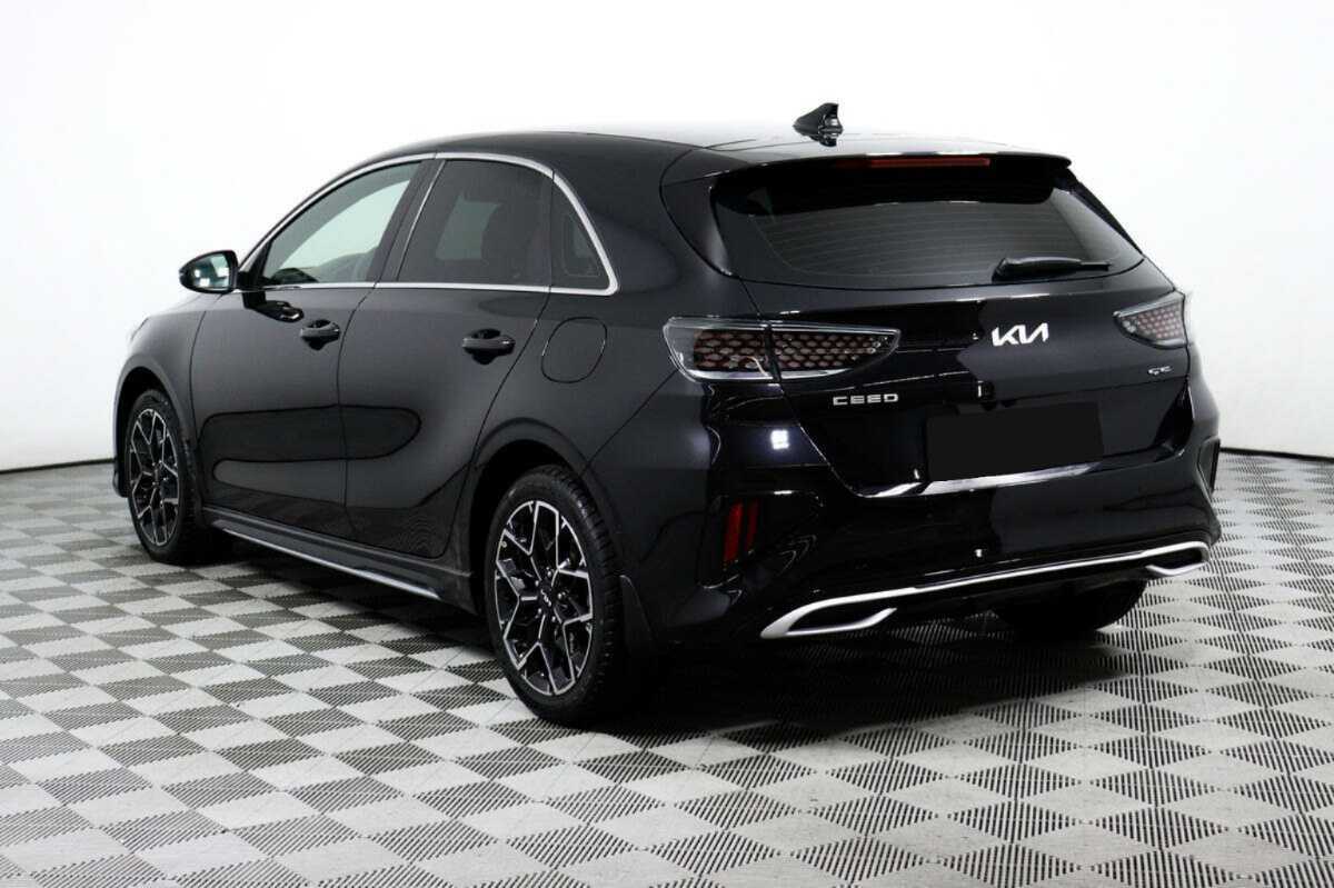 Kia Ceed с пробегом — 2021 год. Фото: #6