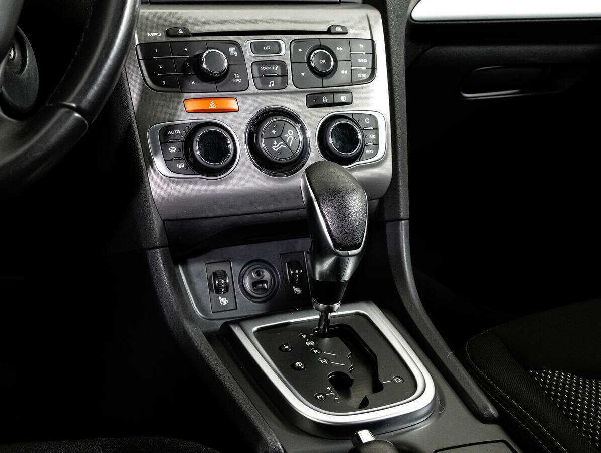 Citroen C4 с пробегом — 2016 год. Фото: #10