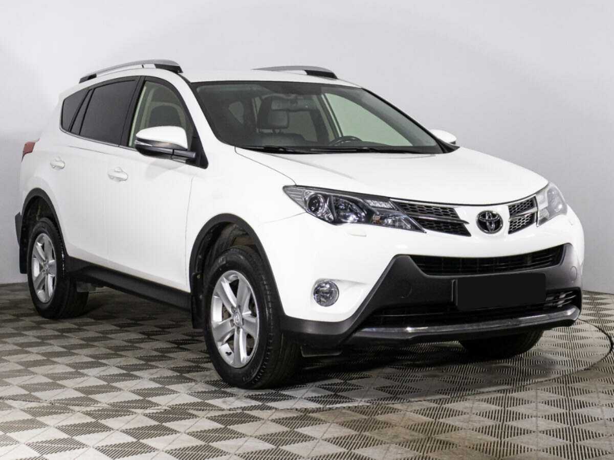 Toyota RAV4 с пробегом — 2013 год. Фото: #2