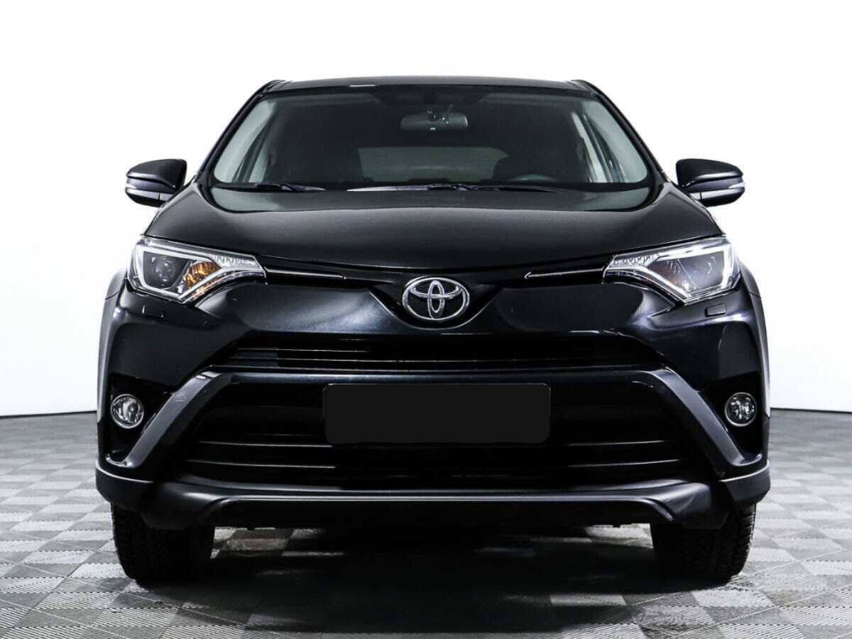 Toyota RAV4 с пробегом — 2016 год. Фото: #1