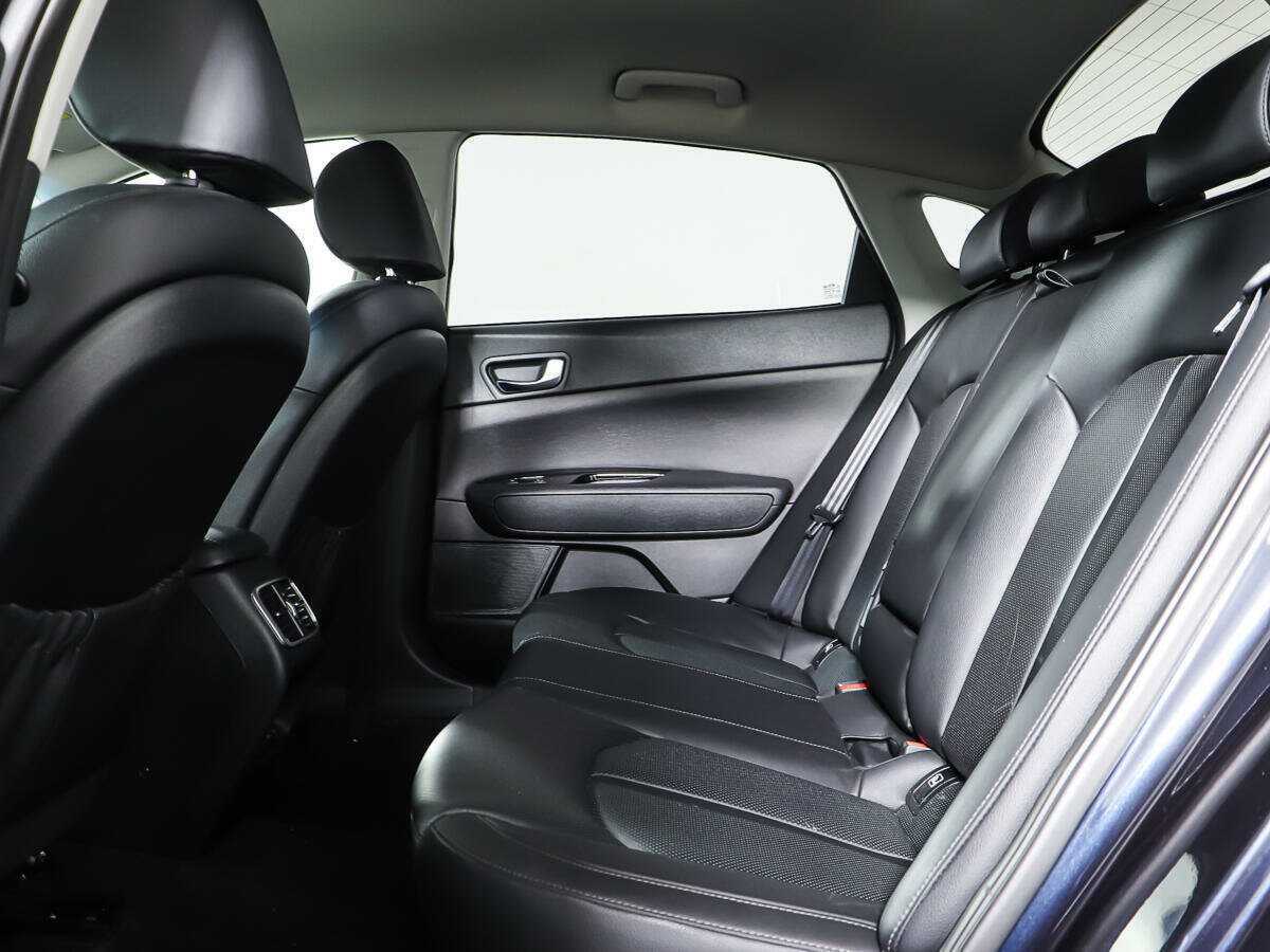 Kia Optima с пробегом — 2019 год. Фото: #9
