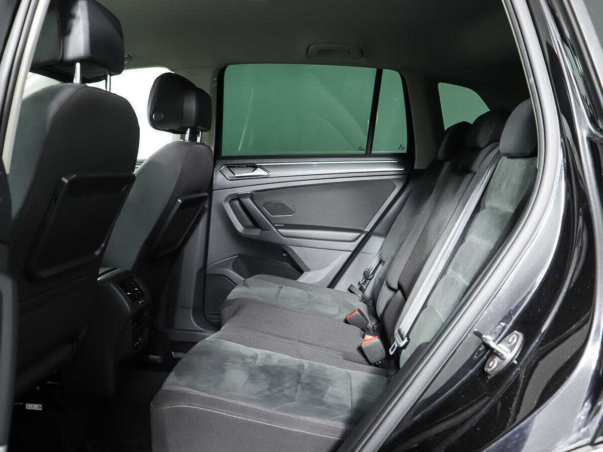 Volkswagen Tiguan с пробегом — 2018 год. Фото: #9