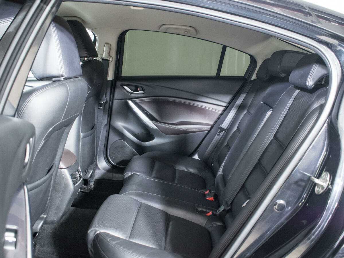 Mazda 6 с пробегом — 2018 год. Фото: #9