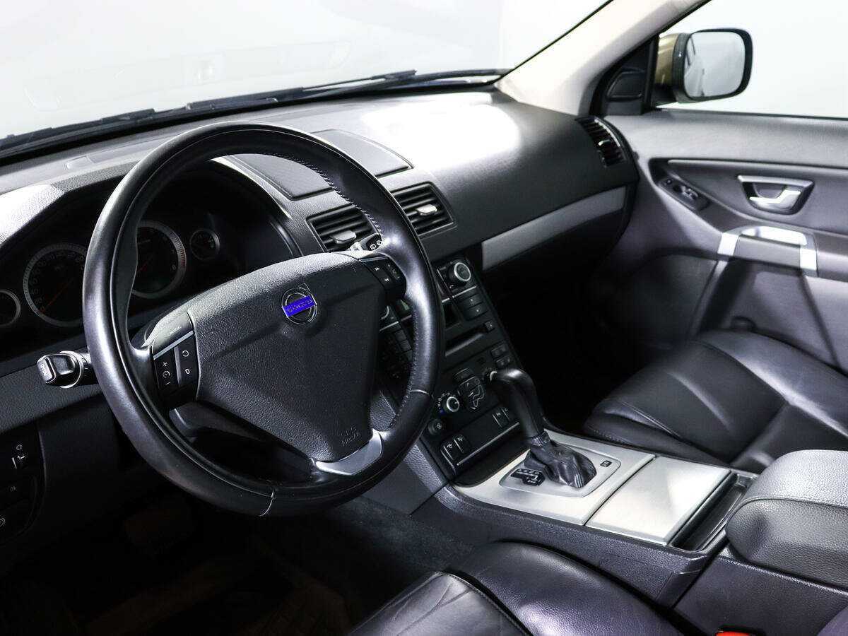 Volvo XC90 с пробегом — 2014 год. Фото: #13