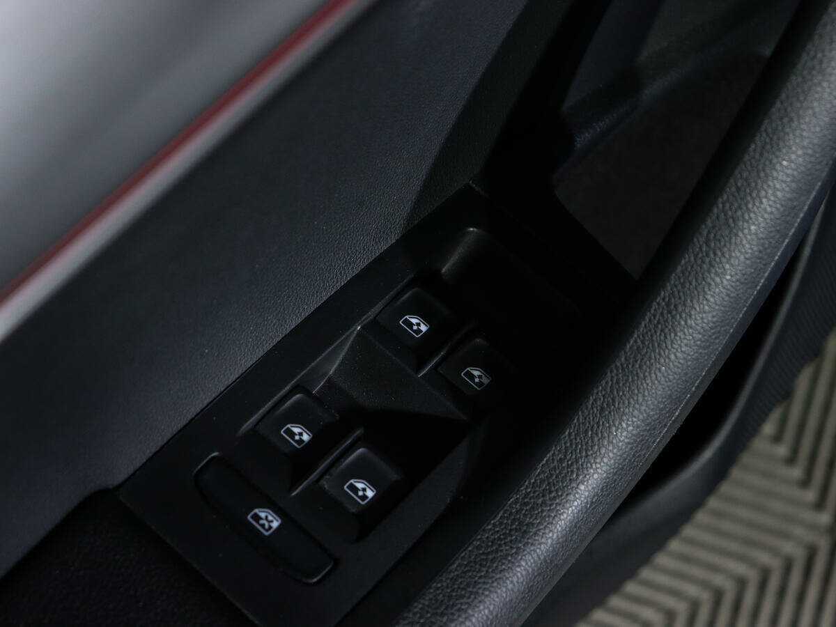 Skoda Octavia с пробегом — 2020 год. Фото: #19